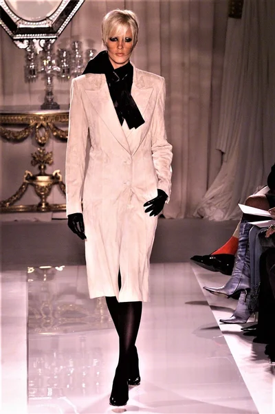 Look 12